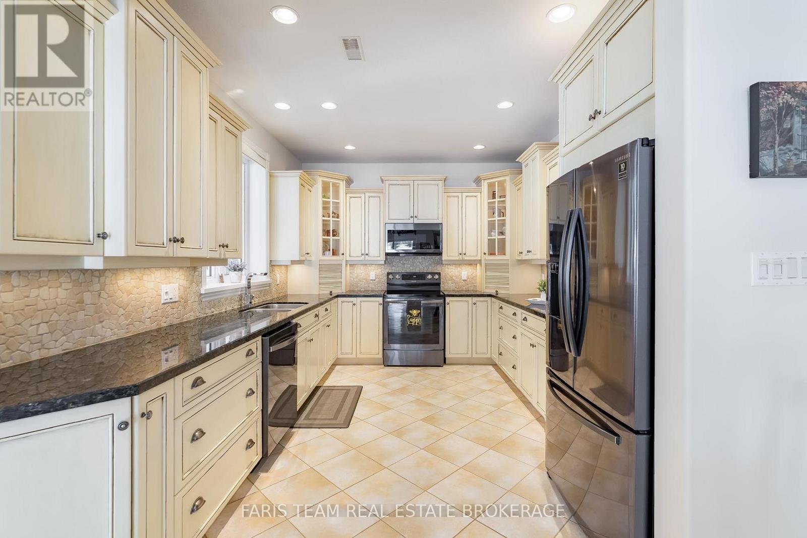 130 CONCESSION 15 W - 7