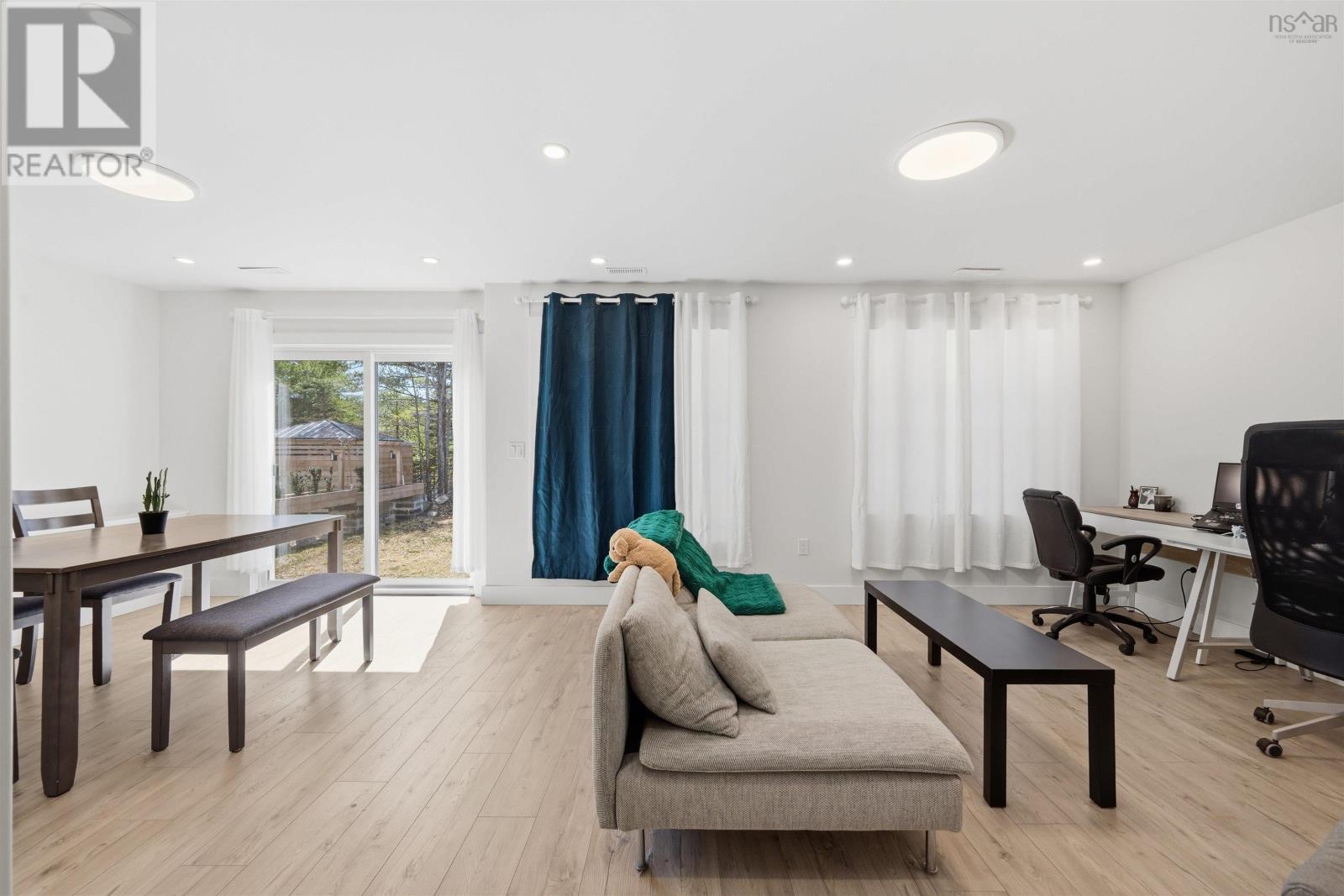63 Elizabeth Doane Drive - 37