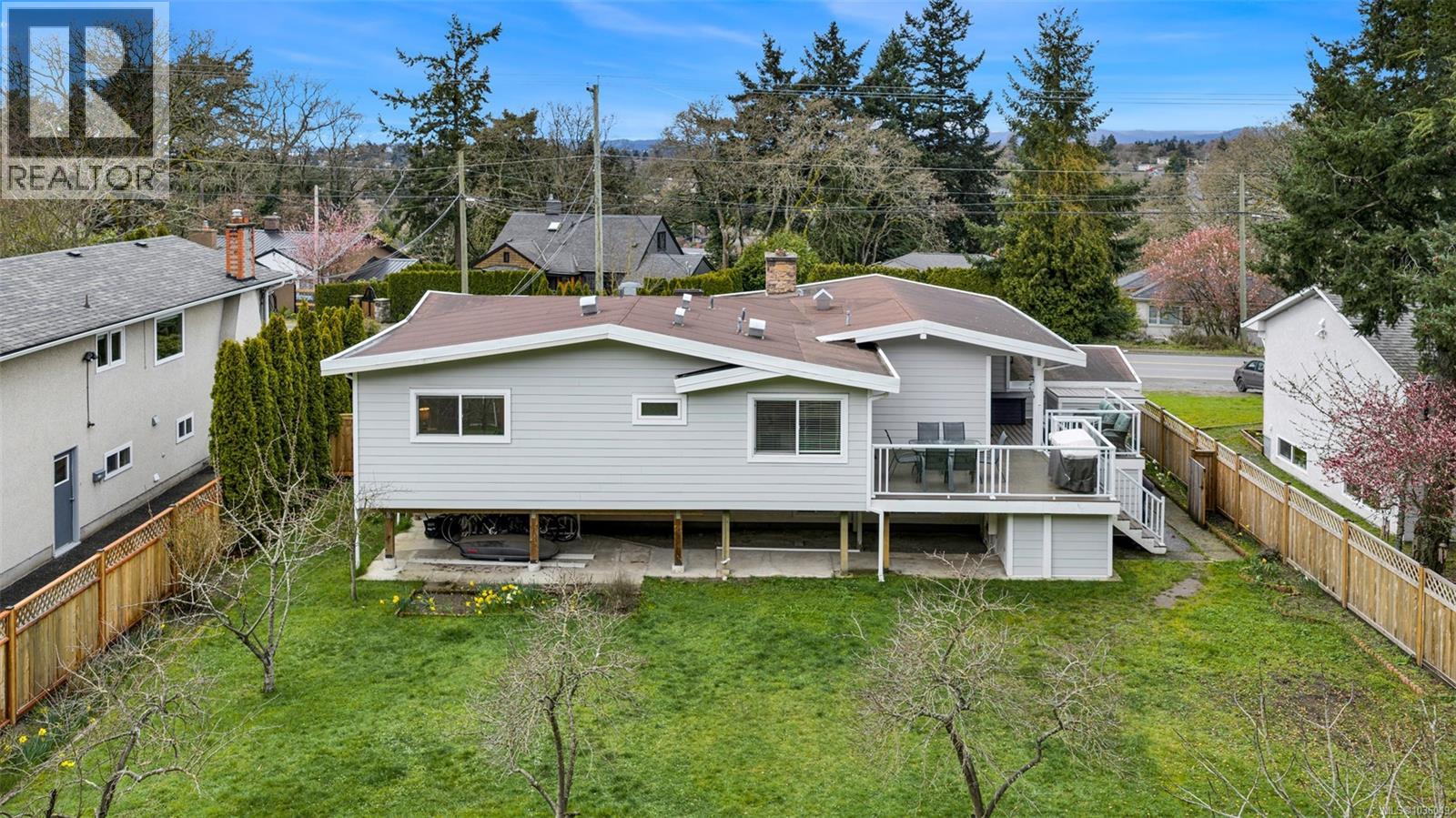 3535 Richmond Rd - 32