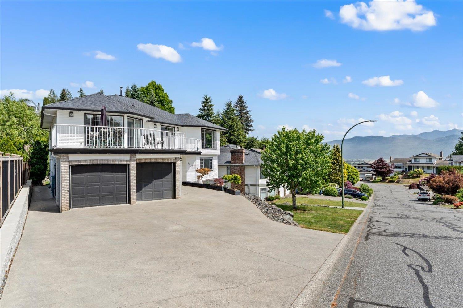 35835 HEATHERSTONE PLACE, Abbotsford