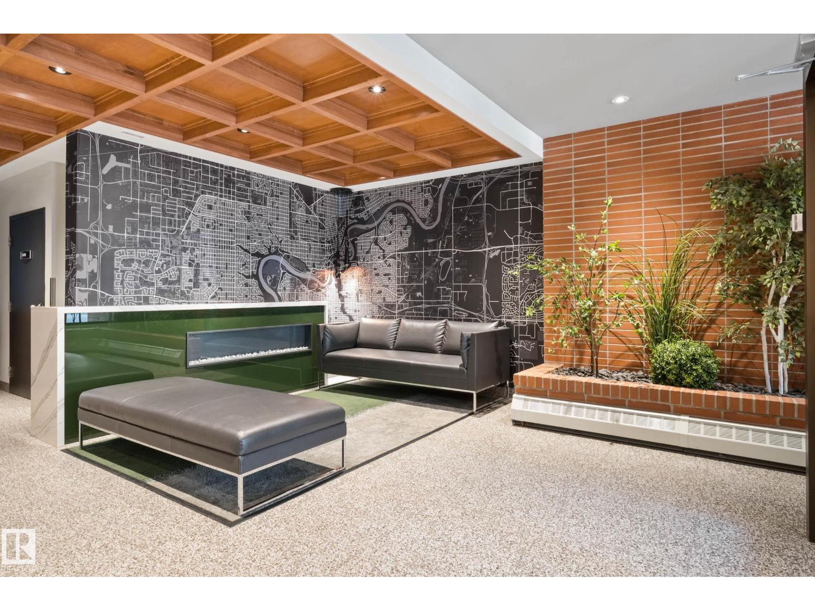 #602 9916 113 ST NW - 25