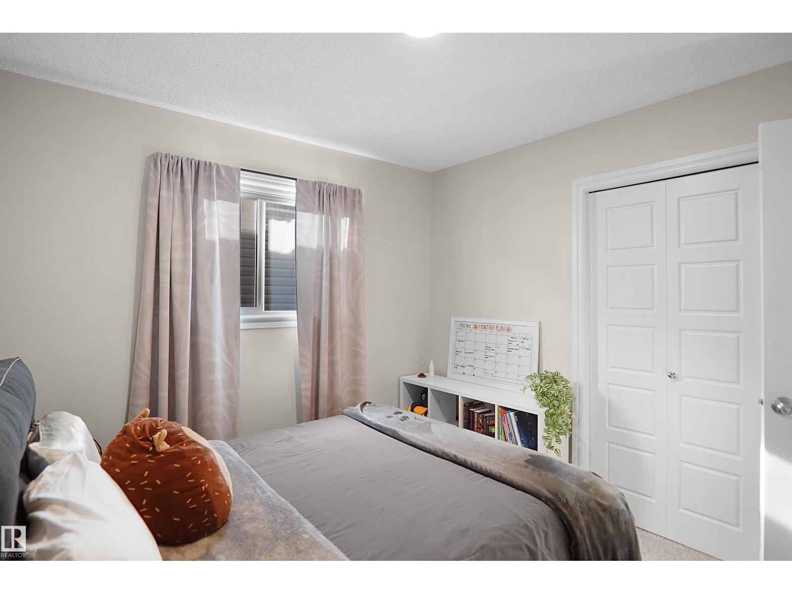 12351 176 AV NW, Edmonton