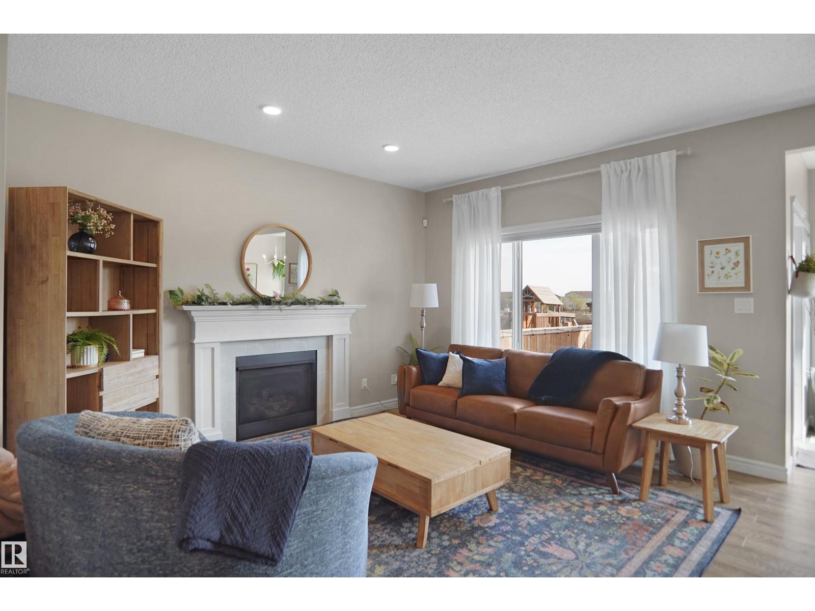 12351 176 AV NW, Edmonton