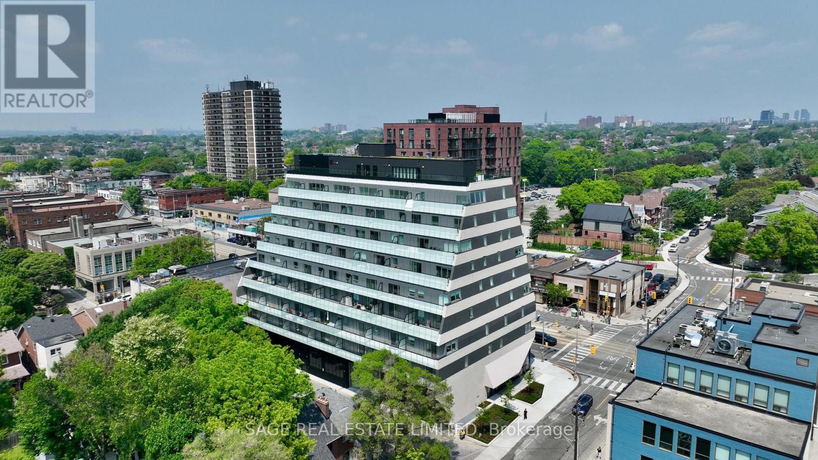 #206 863 ST CLAIR AVENUE W - 1