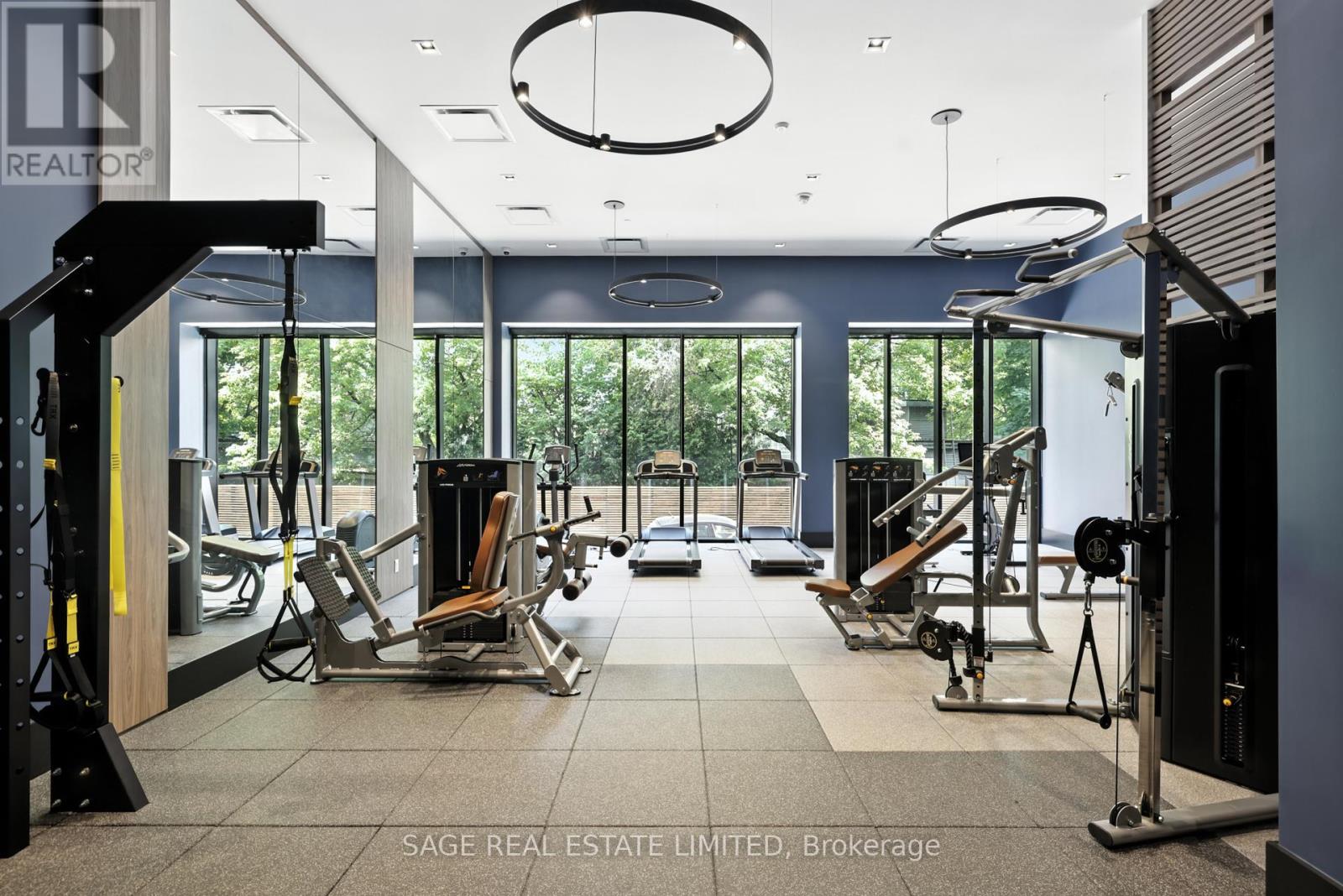 #206 863 ST CLAIR AVENUE W - 11