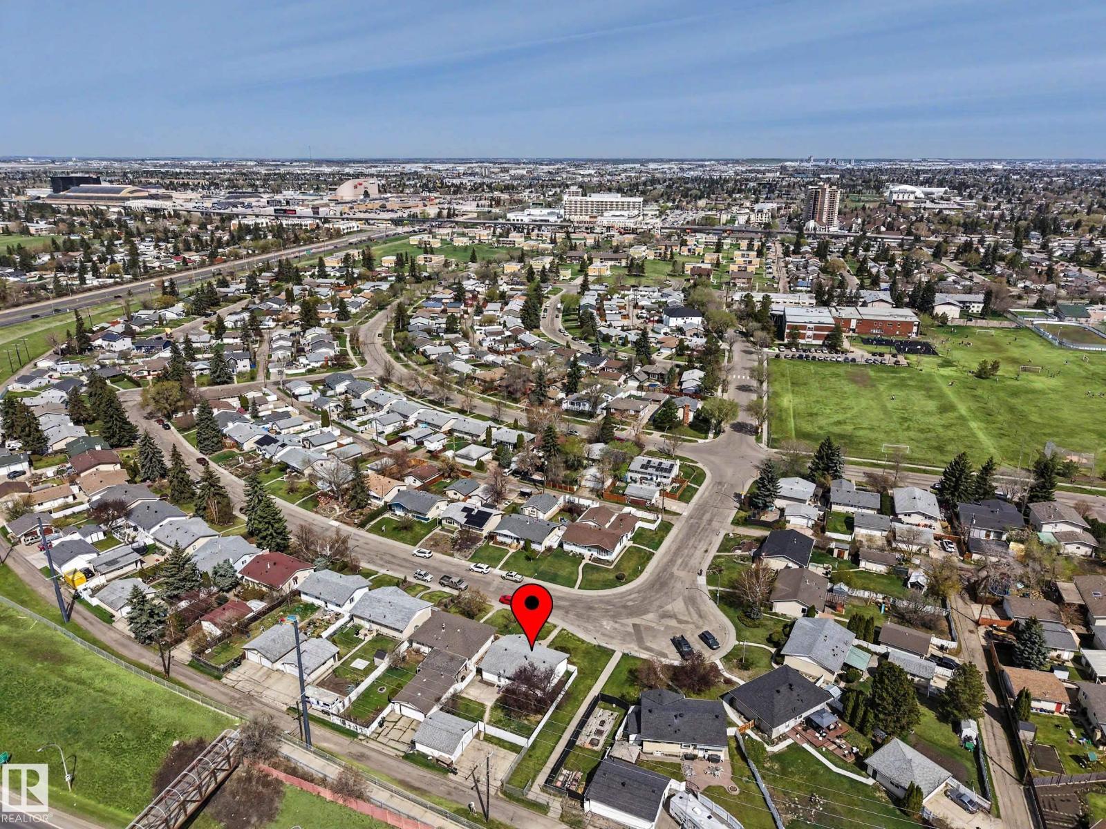 16715 79A AV NW - 54