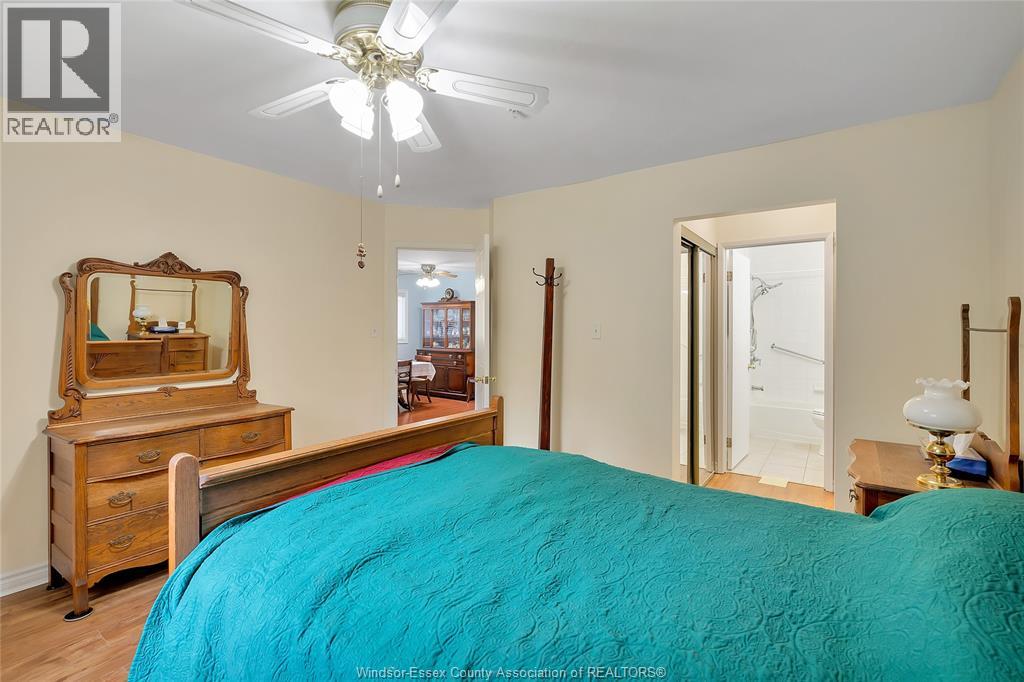 #103 1655 GRAND MARAIS West - 17