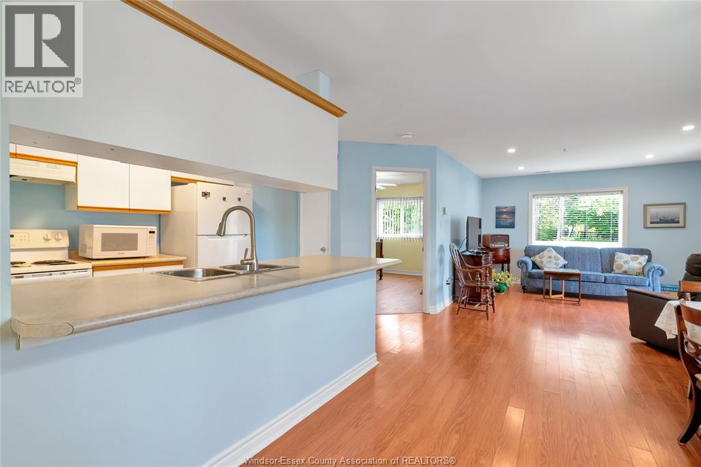 #103 1655 GRAND MARAIS West - 8