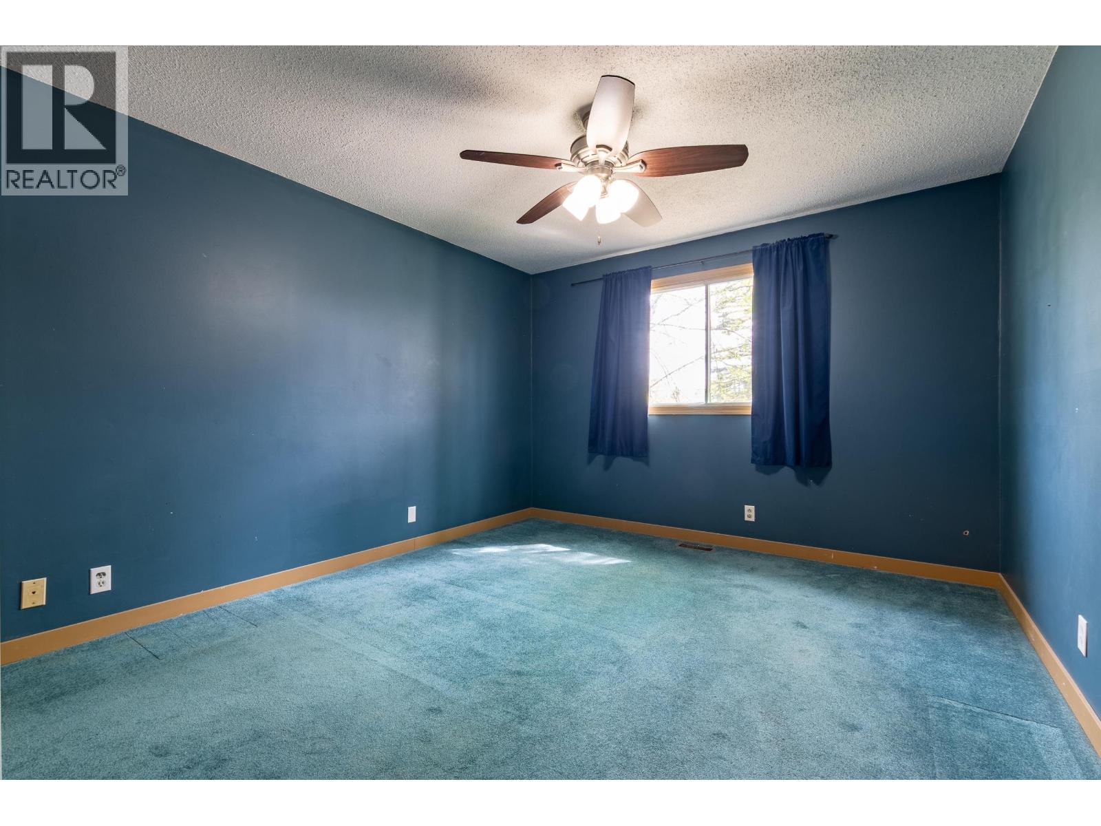 4608 CROCUS CRESCENT - 17