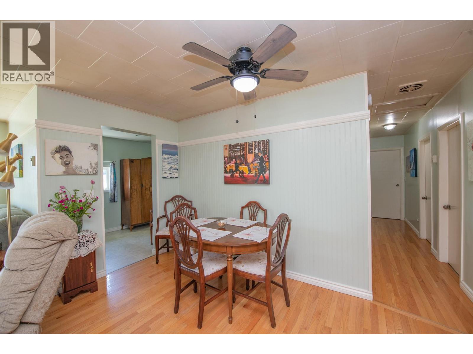 9590 School Road - 11