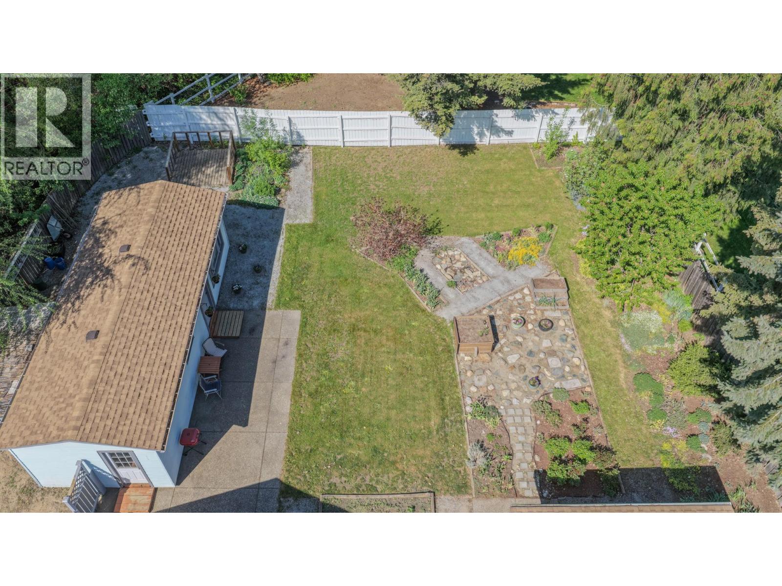 9590 School Road - 65