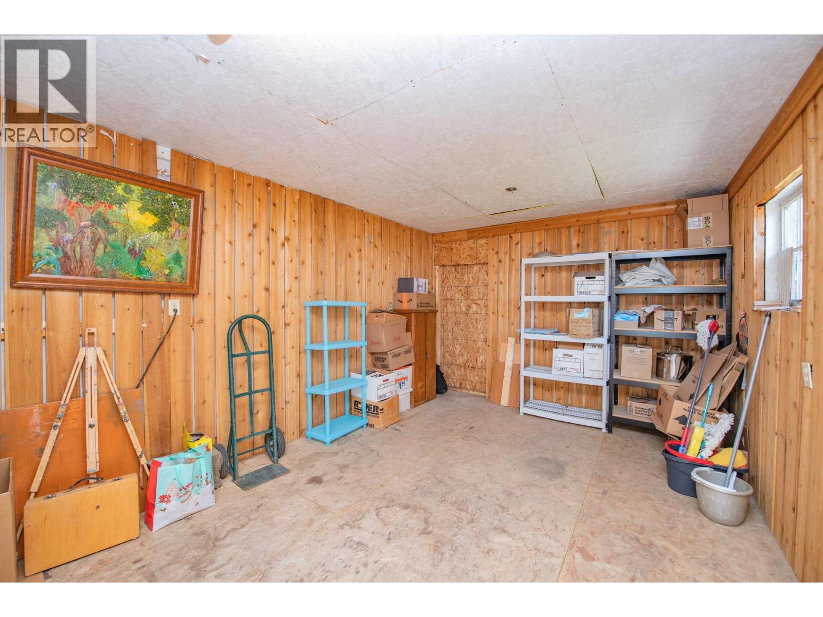 9590 School Road - 46