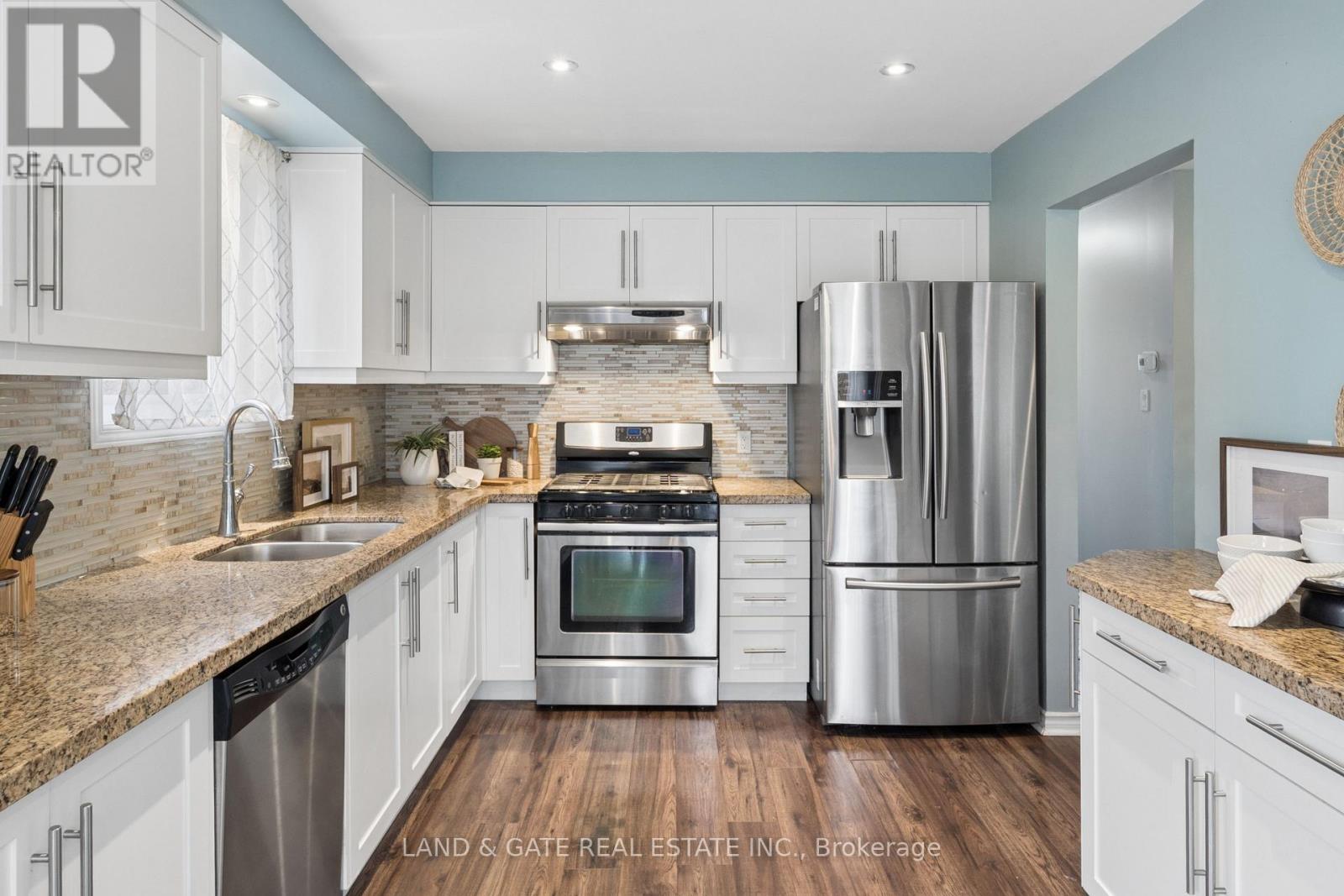 367 CONCORDIA COURT - 16