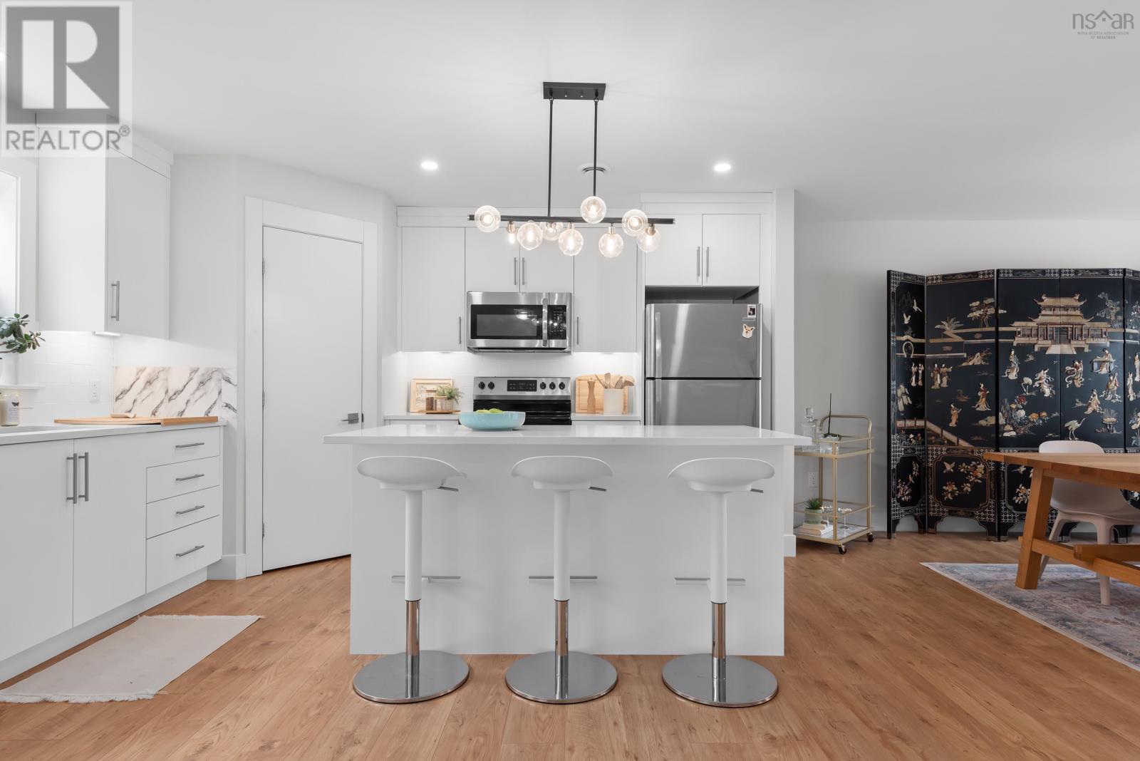 319 Savoy Avenue - 14