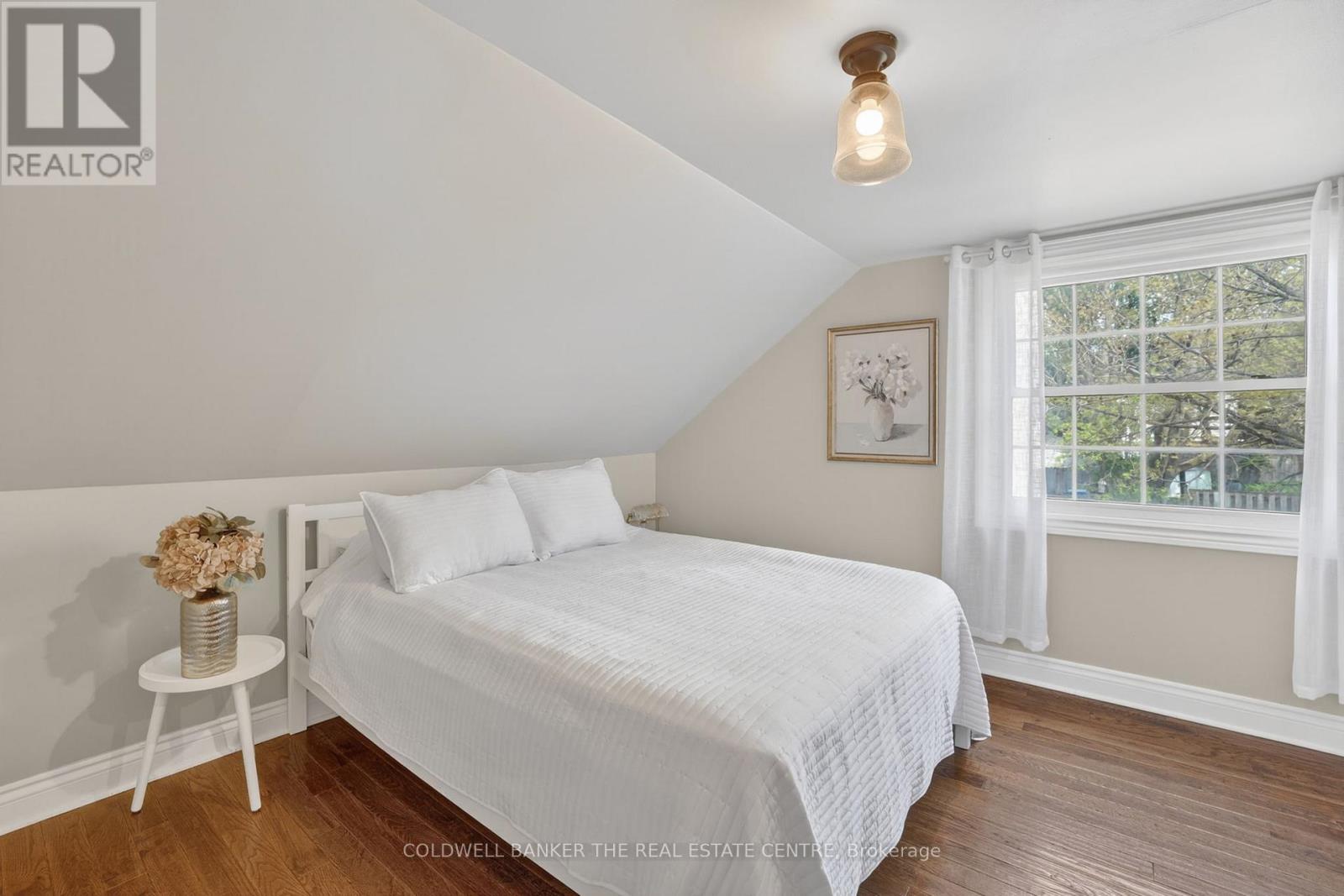 64 NIAGARA STREET - 26