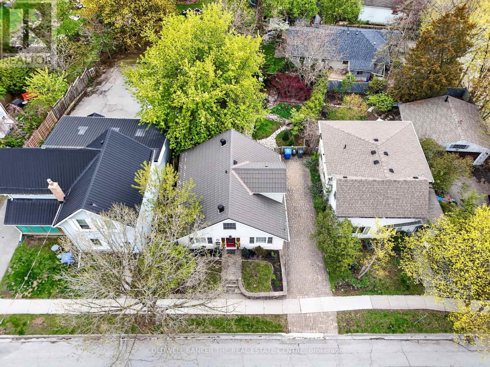 64 NIAGARA STREET - 39