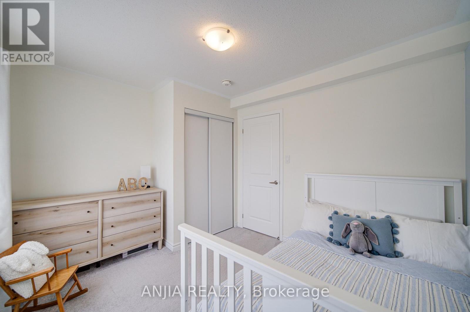 16 ADAM SELLERS STREET - 19