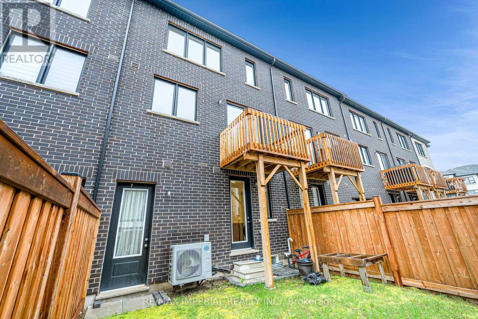 242 VERMONT AVENUE - 38