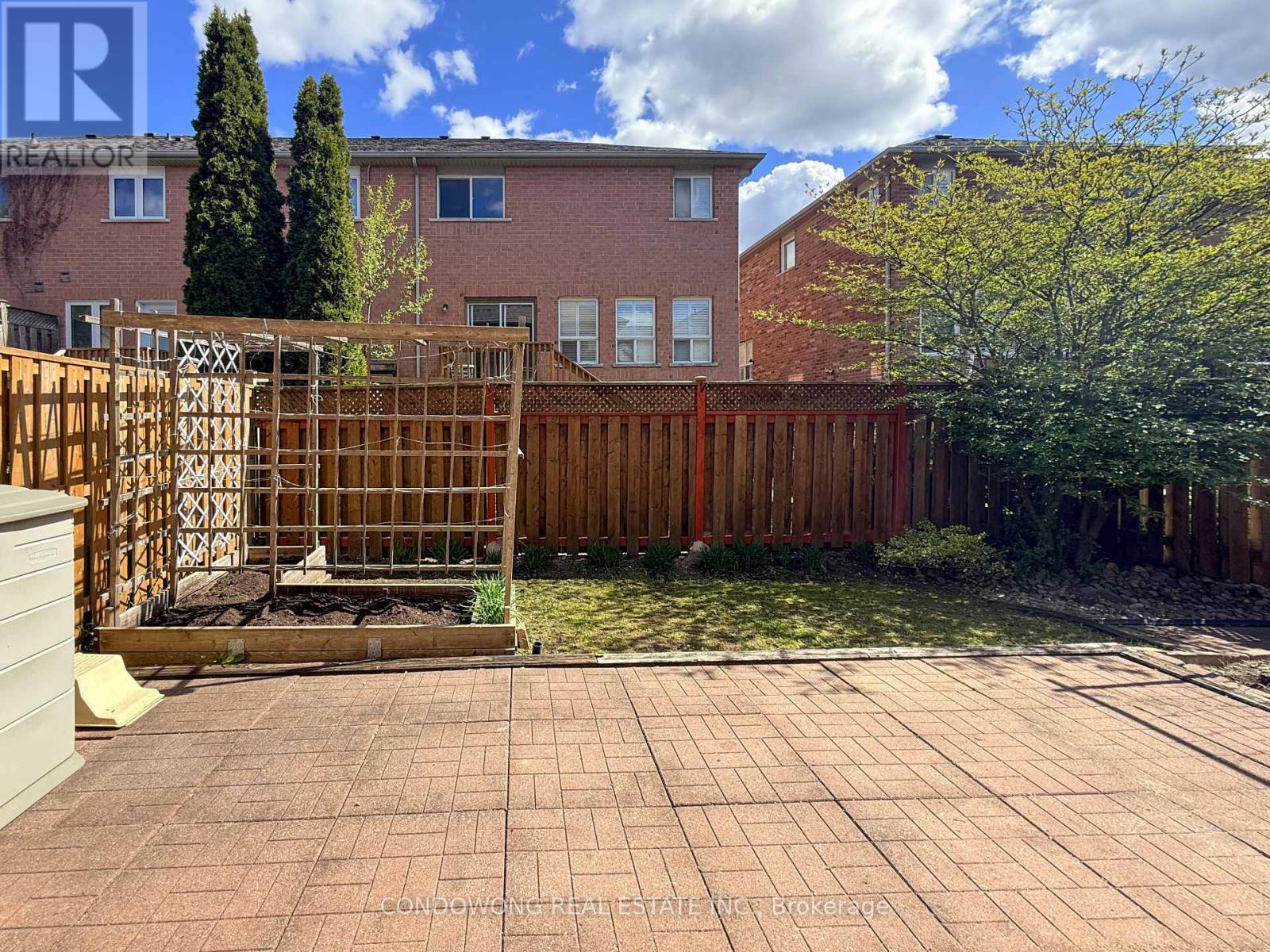 77 BASSETT AVENUE - 7
