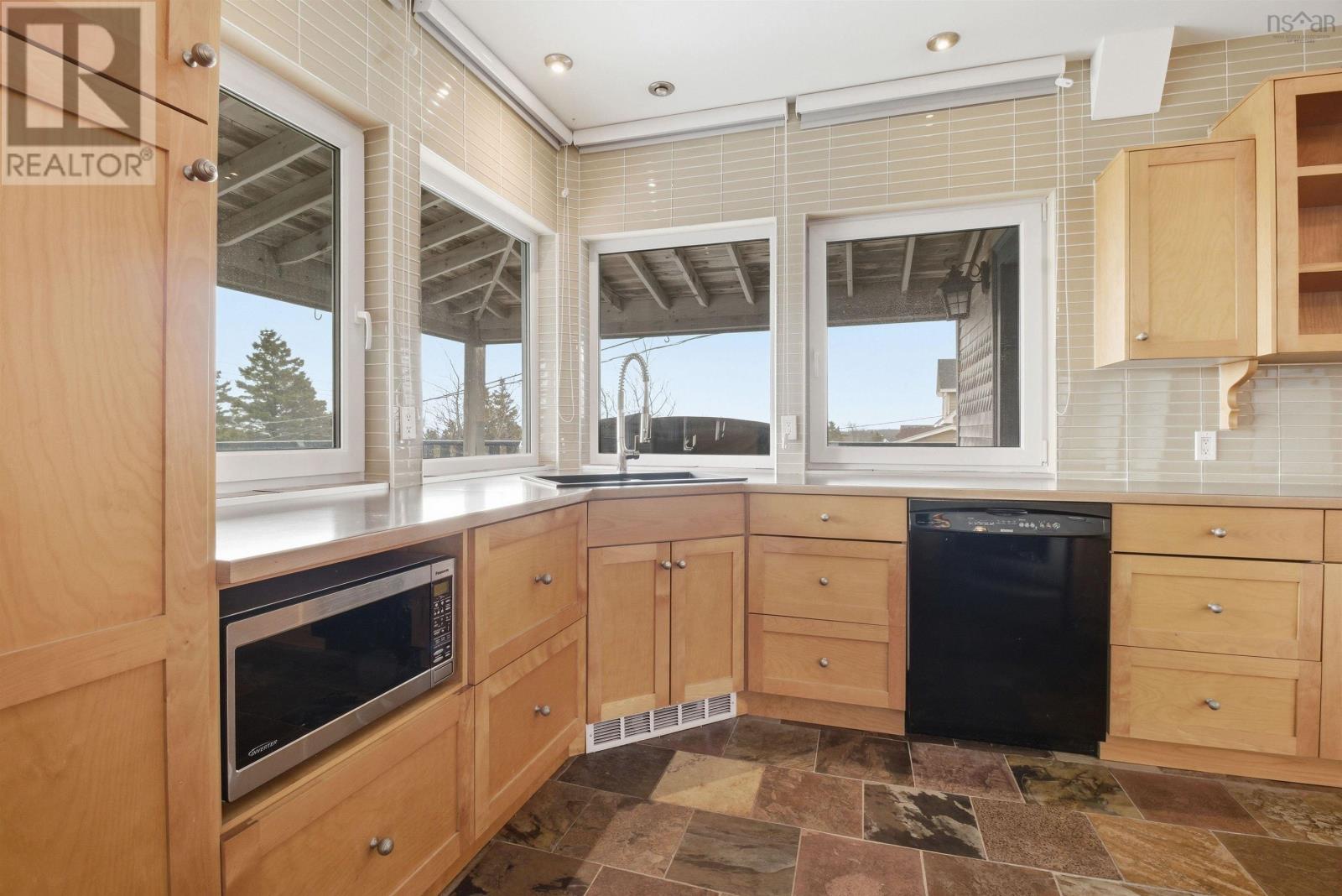 687 Ketch Harbour Road - 10
