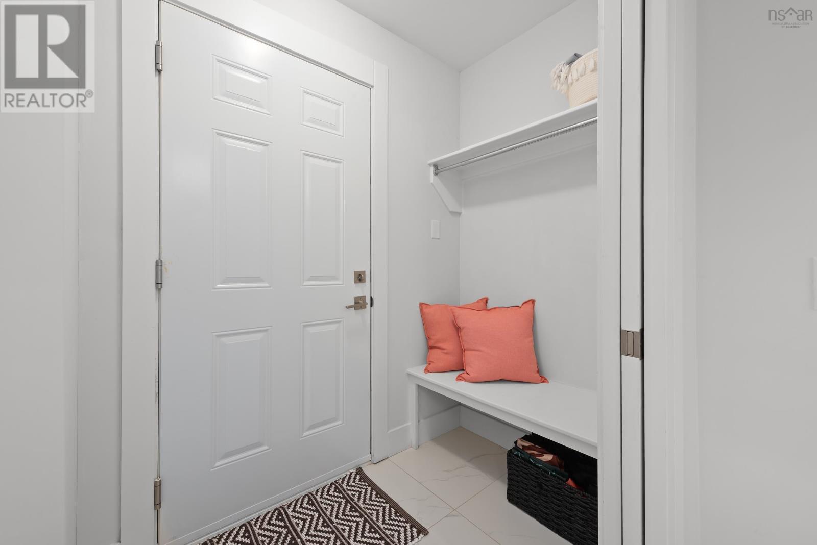 319 Savoy Avenue - 9