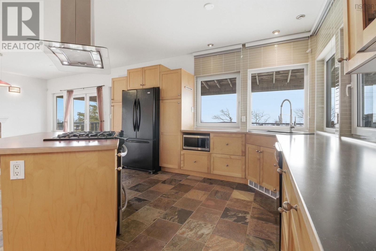 687 Ketch Harbour Road - 8