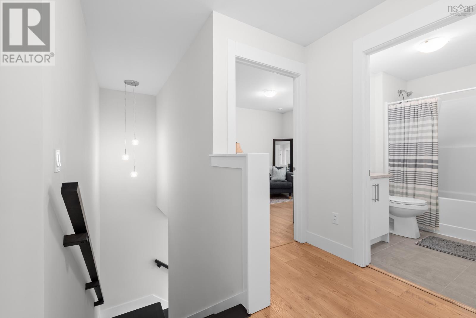 319 Savoy Avenue - 19