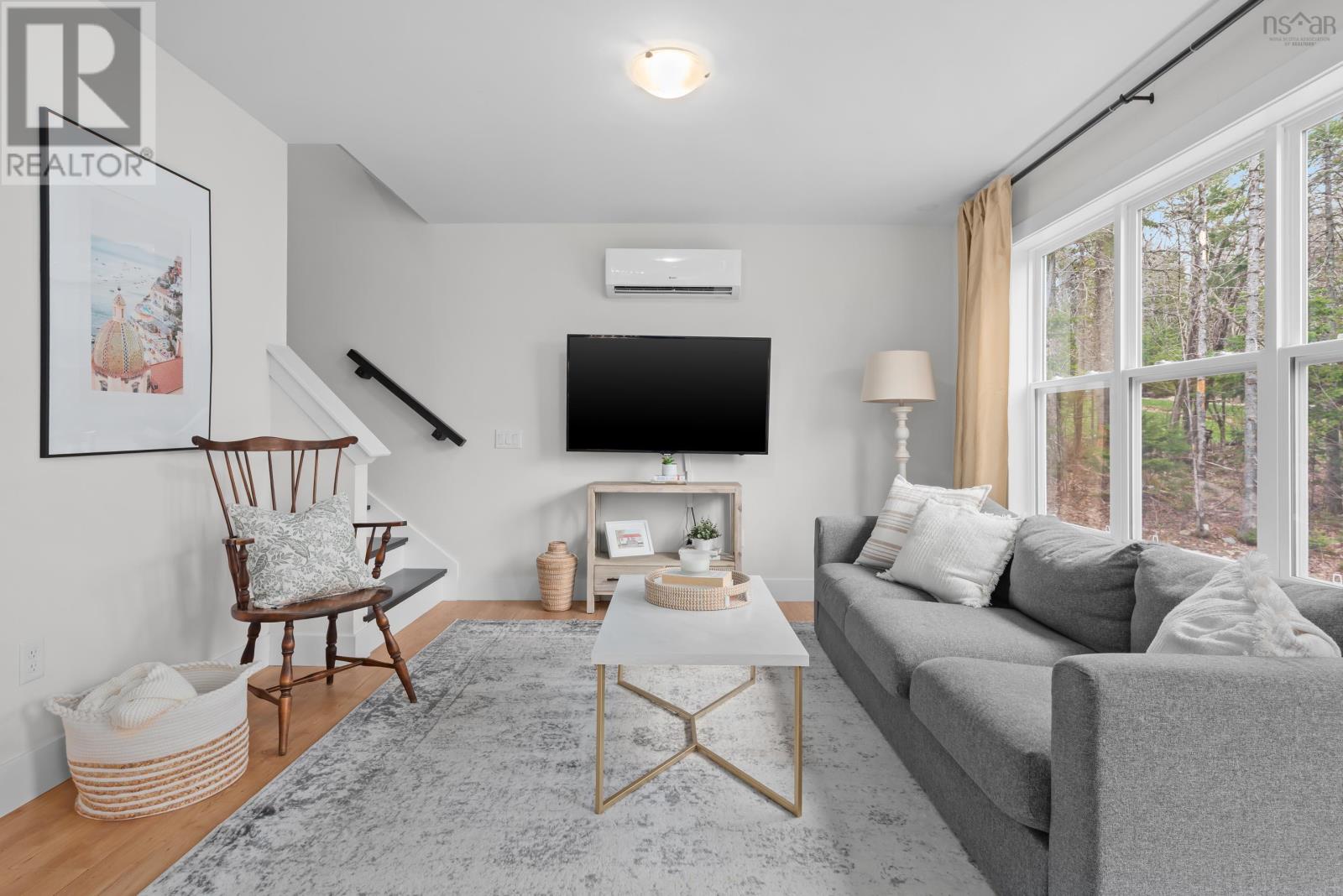 319 Savoy Avenue - 16