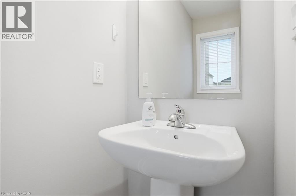 19 MIA Drive, Hamilton, Ontario, L9B0K1 — Photo 13