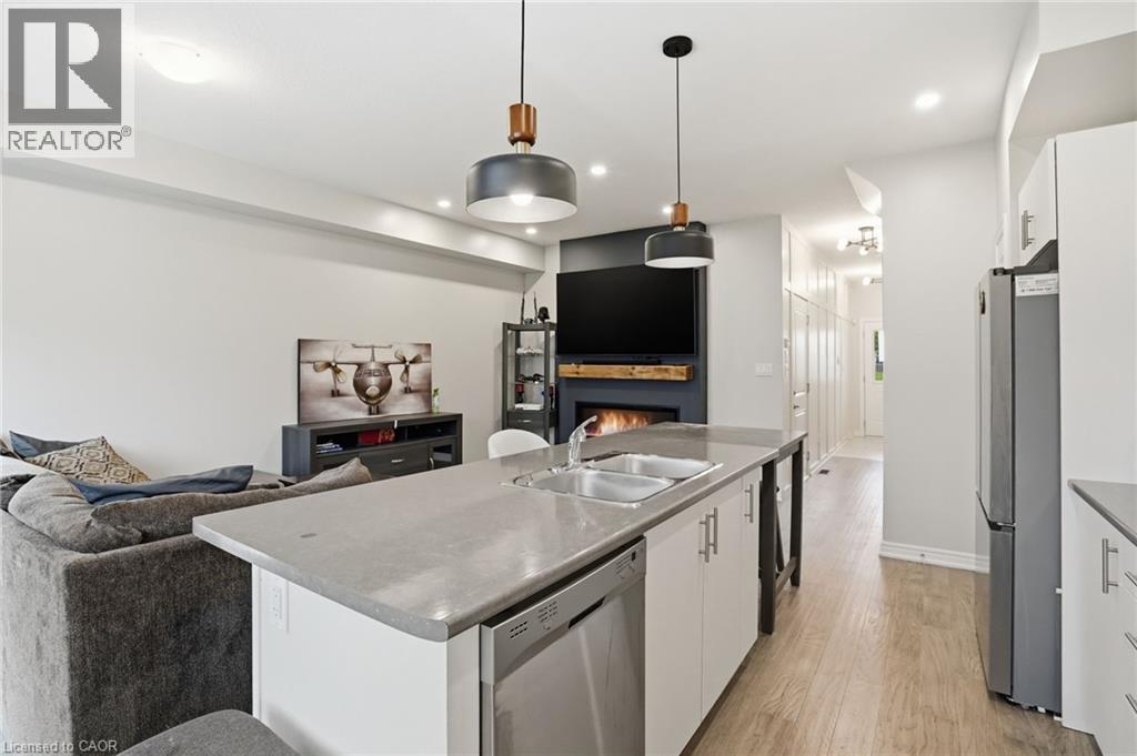 19 MIA Drive, Hamilton, Ontario, L9B0K1 — Photo 9