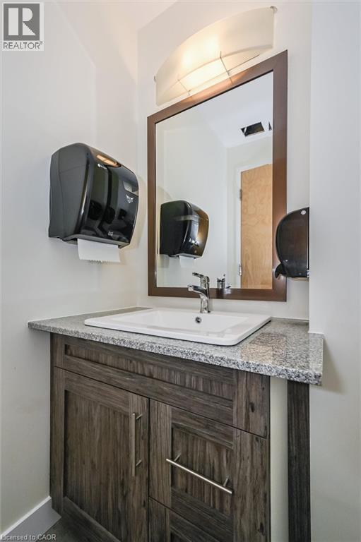 100 GARMENT Street Unit# 902, Kitchener, Ontario, N2G0C3 — Photo 21