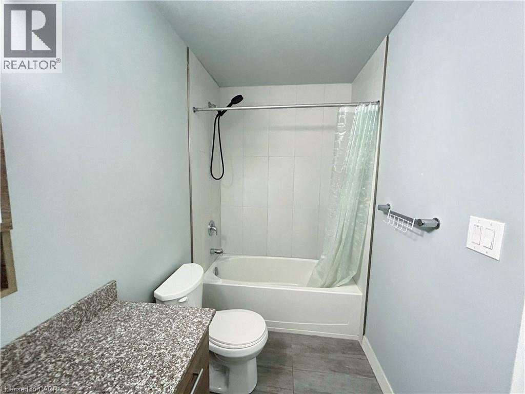 318 SPRUCE Street Unit# 1906, Waterloo, Ontario, N2L0E9 — Photo 16
