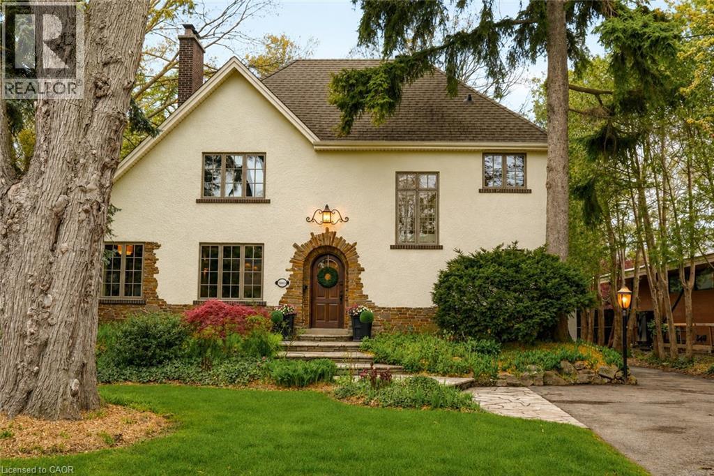 3081 BALMORAL Avenue - 2