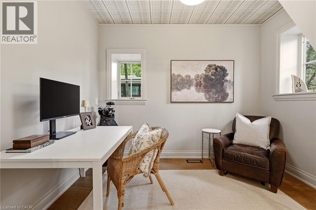 3081 BALMORAL Avenue - 31