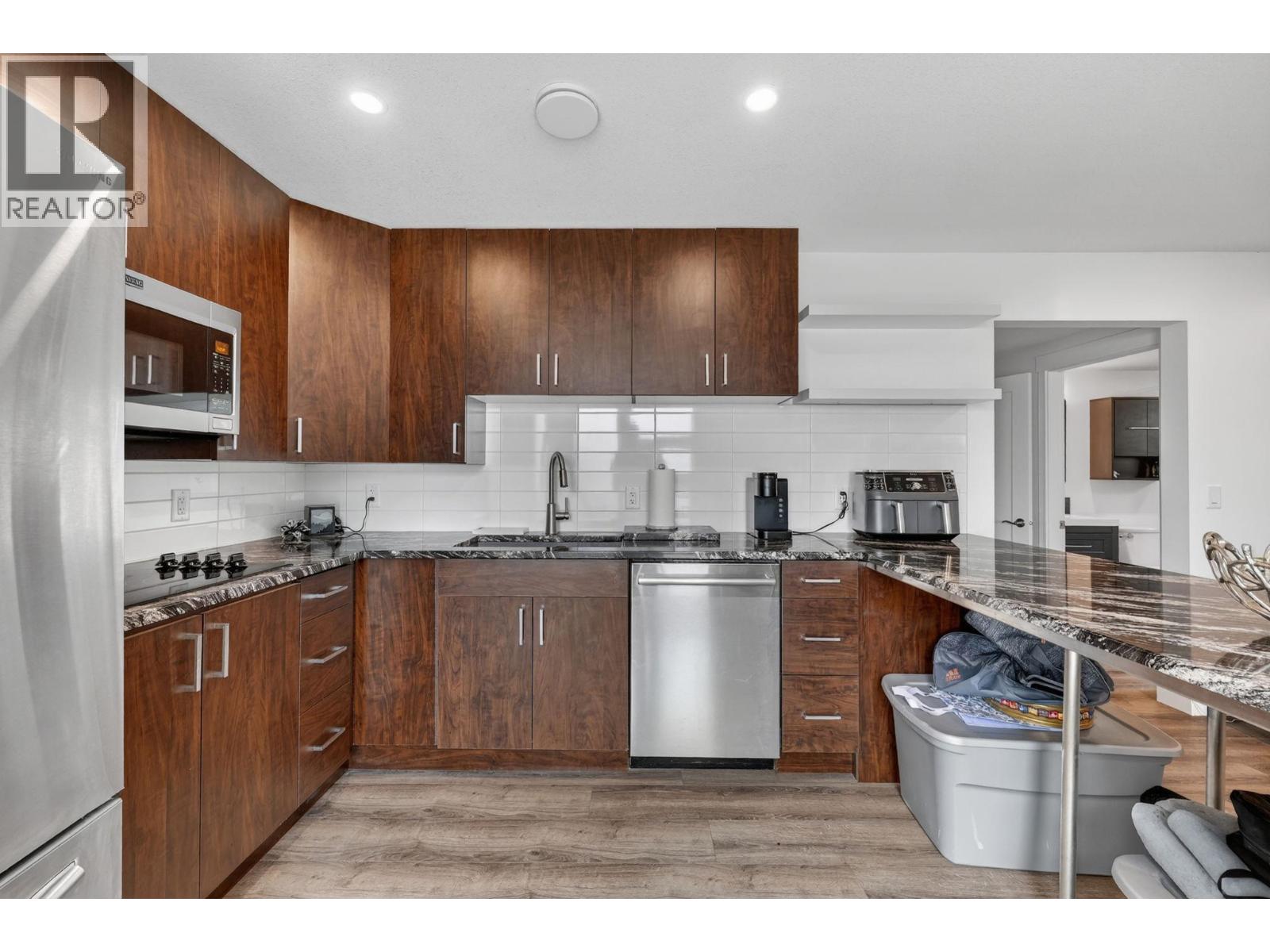 823 Ackerman Court - 47