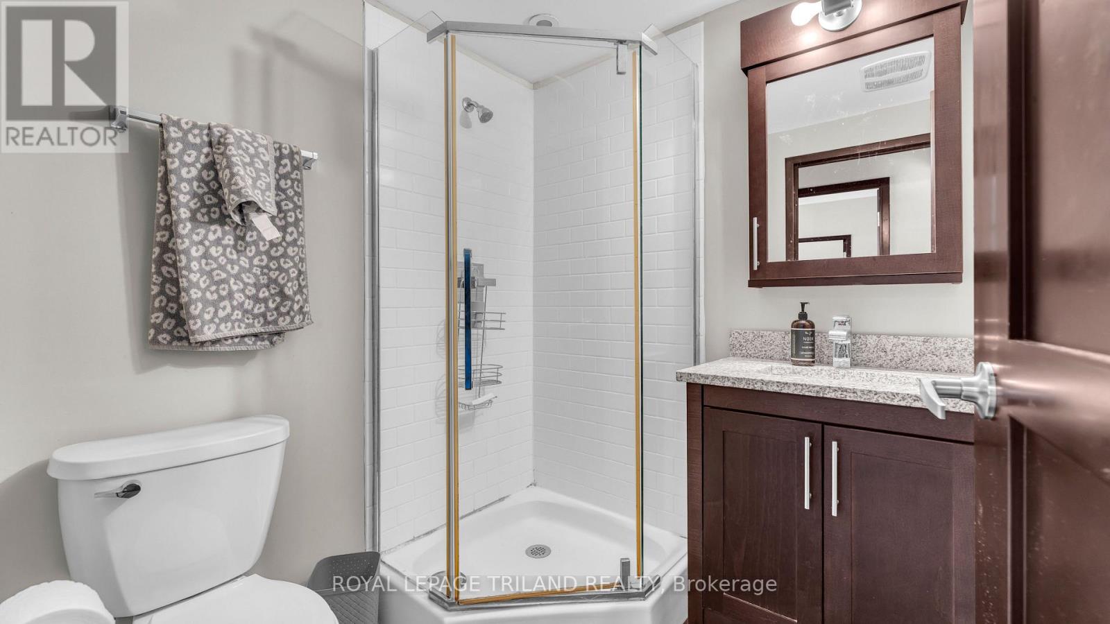 #901 1235 RICHMOND STREET - 14