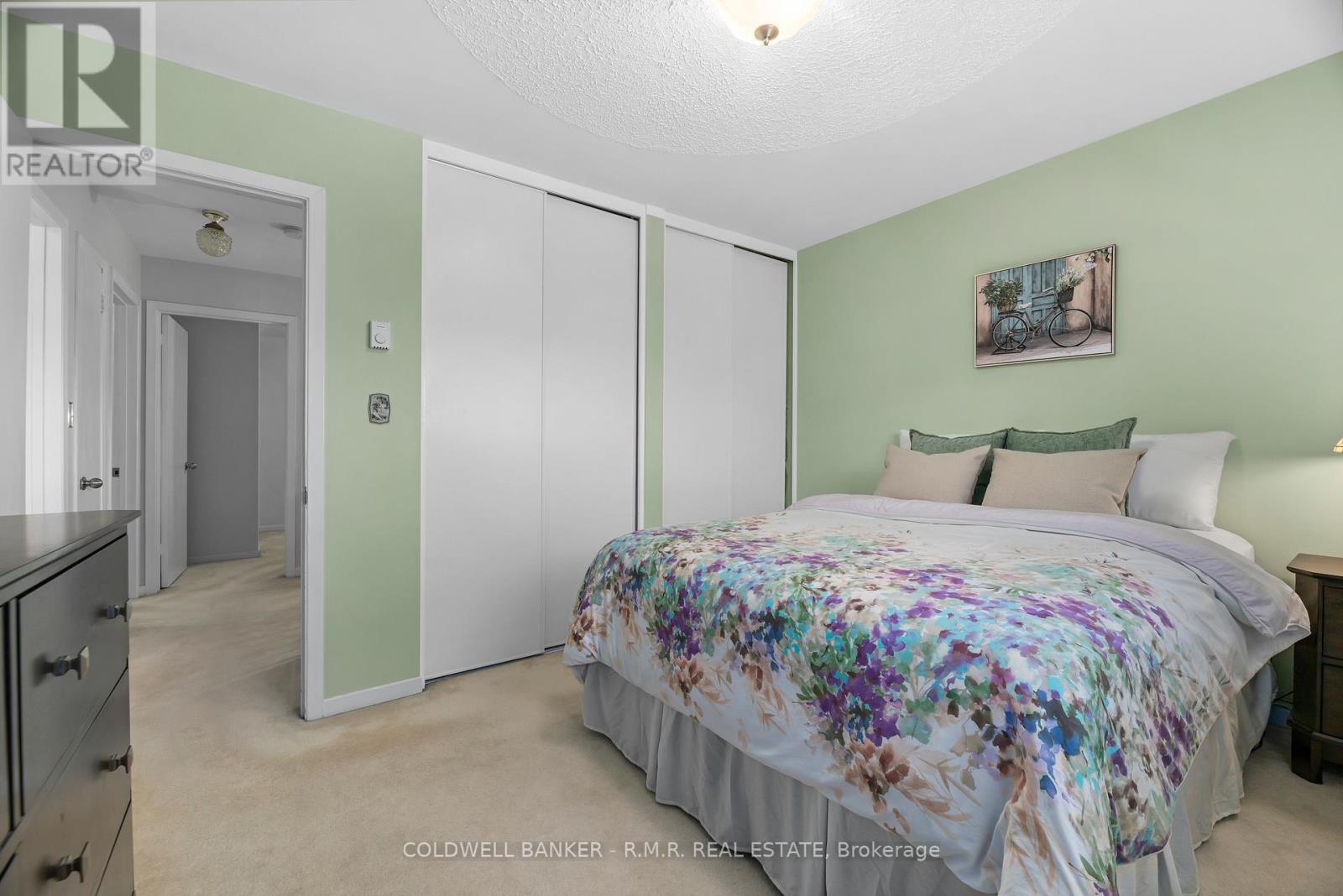 #5 373 D'ARCY STREET - 17