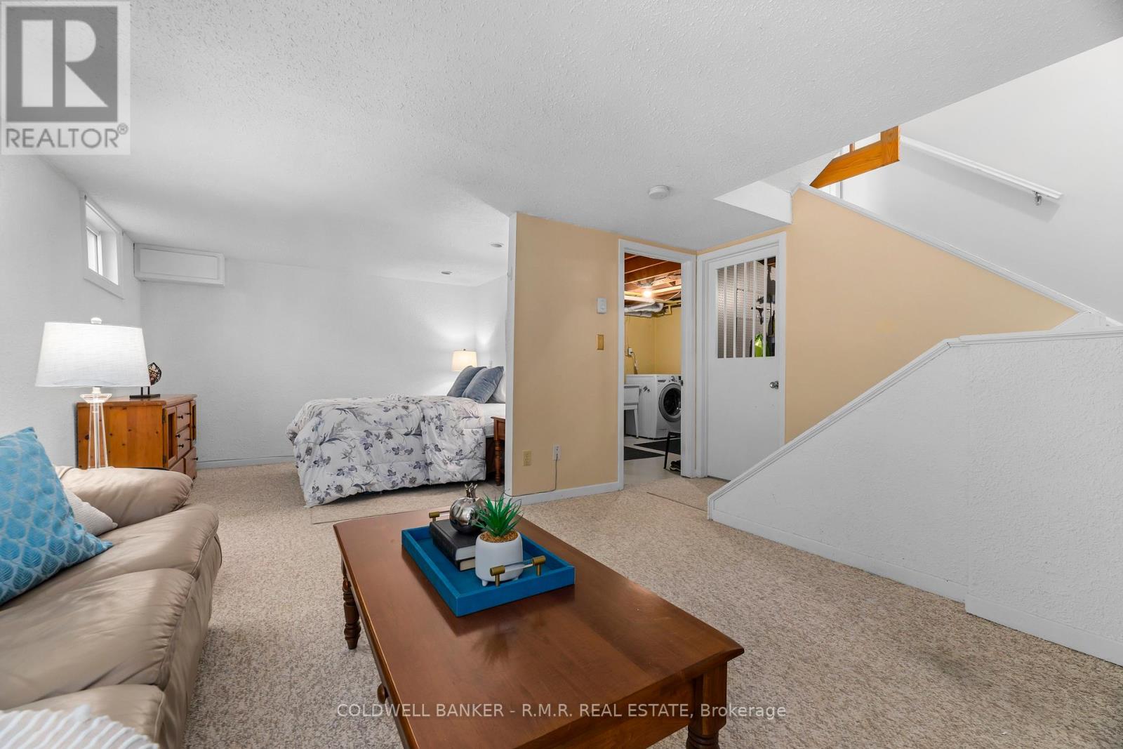 #5 373 D'ARCY STREET - 20