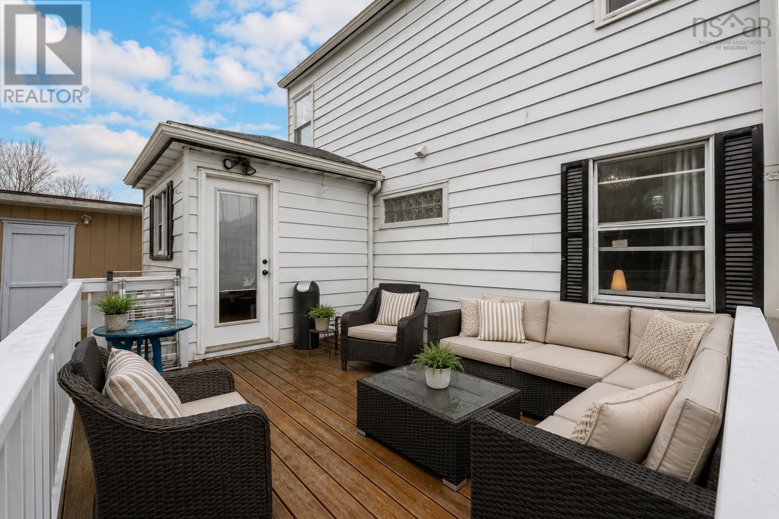 3674 Lynch Street - 34