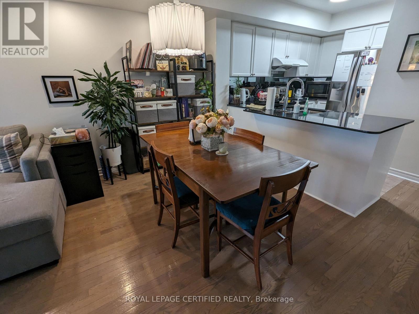 #1410 1 ELM DRIVE W - 8