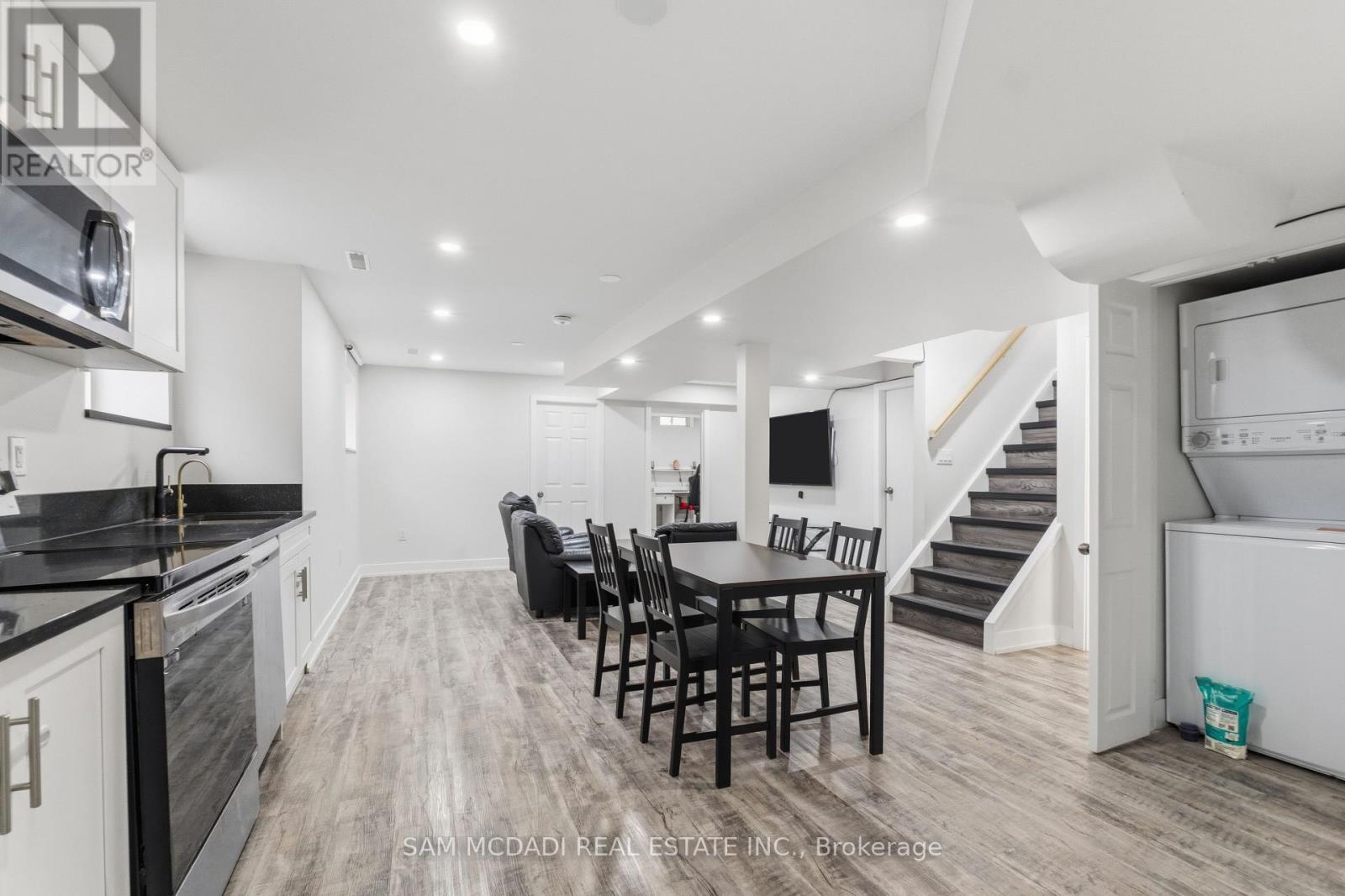 5532 WINDY HILL COURT - 46
