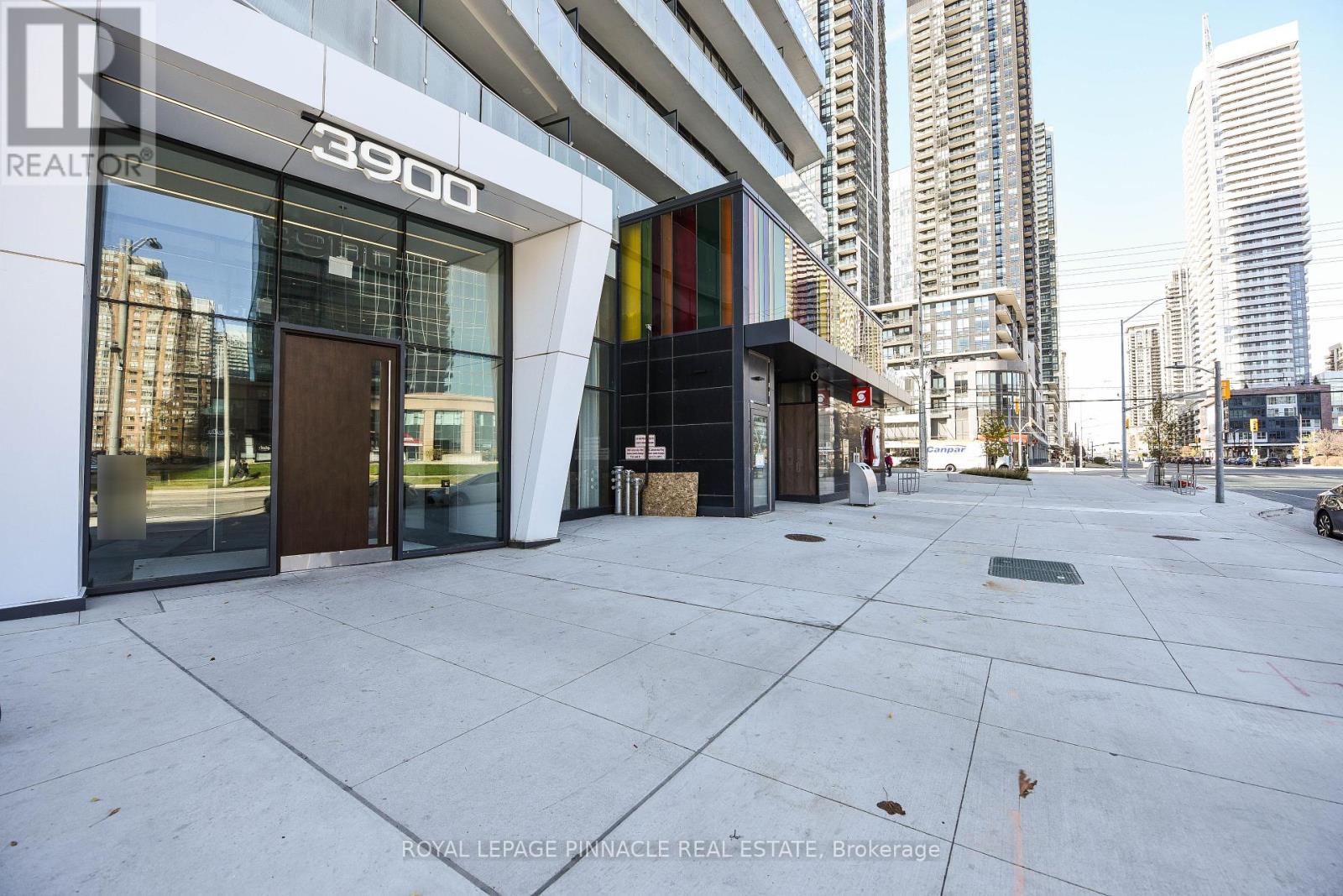 #2802 3900 CONFEDERATION PARKWAY - 1