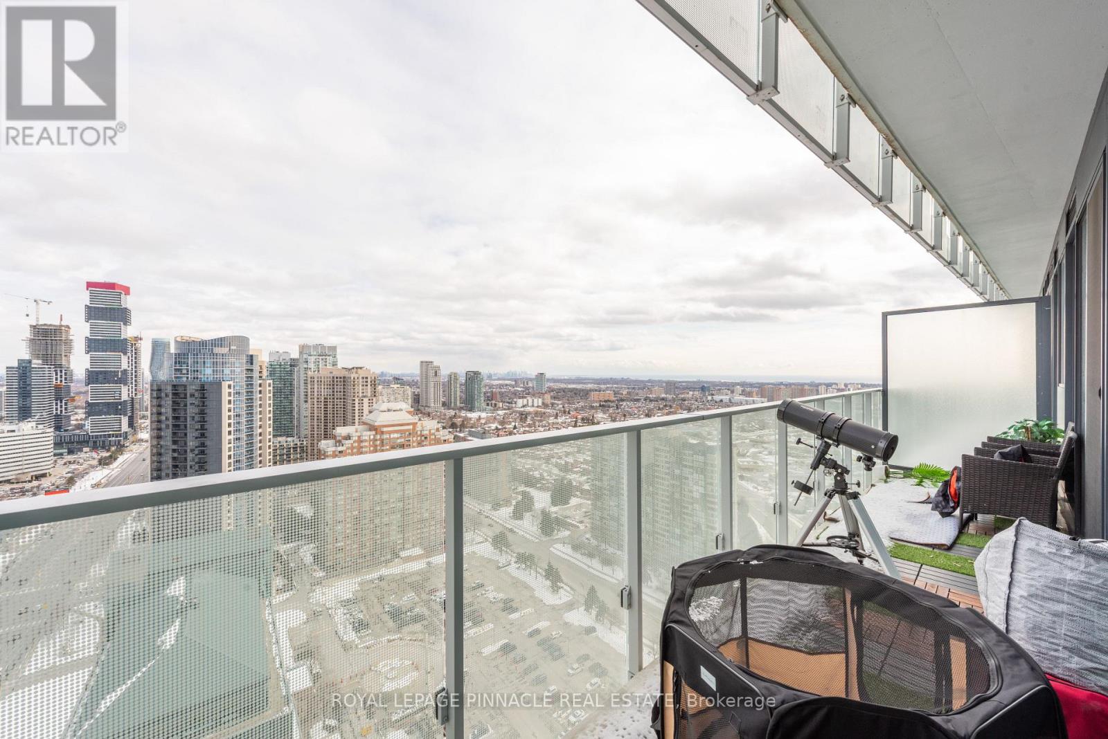 #2802 3900 CONFEDERATION PARKWAY - 11
