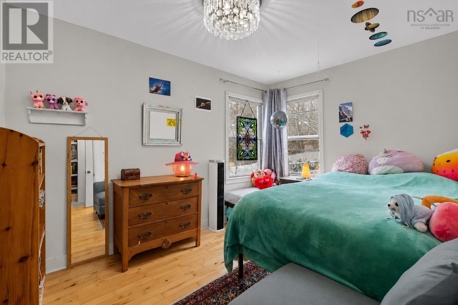 3674 Lynch Street - 10