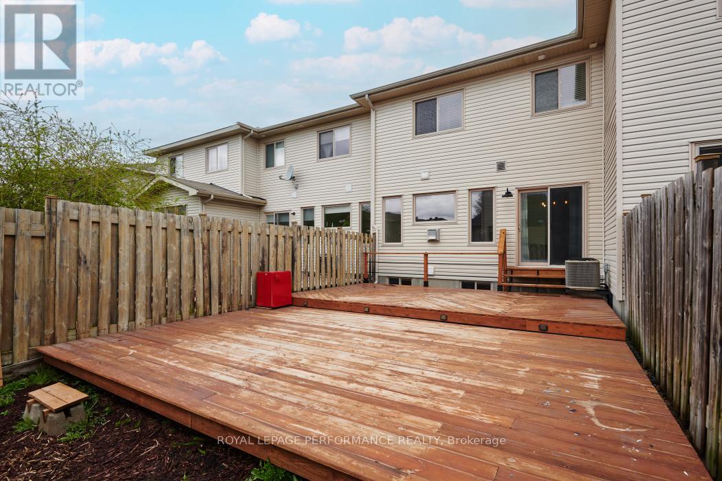 1862 ARROWGRASS WAY - 33