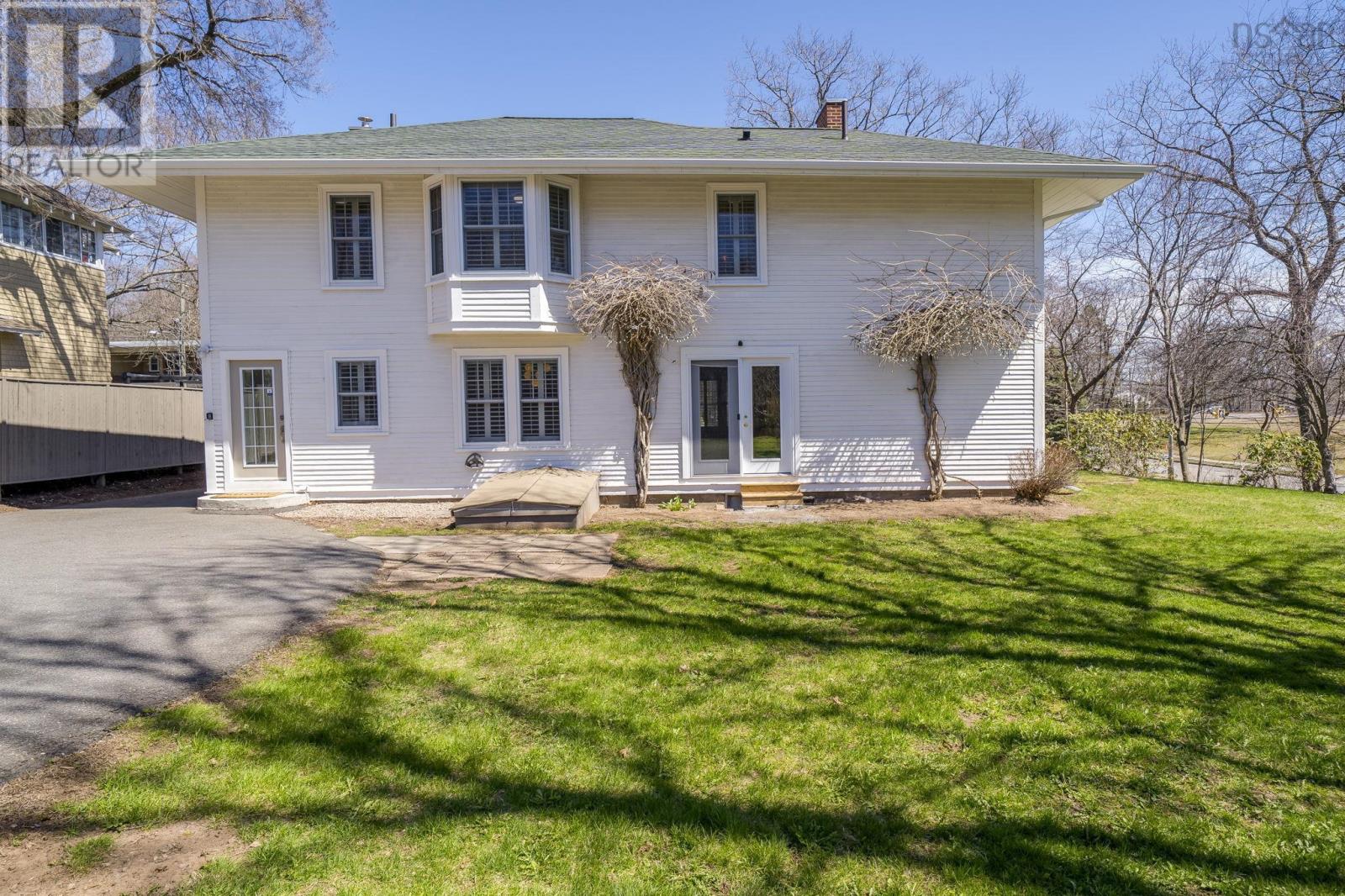 6 Oakdene Avenue - 39