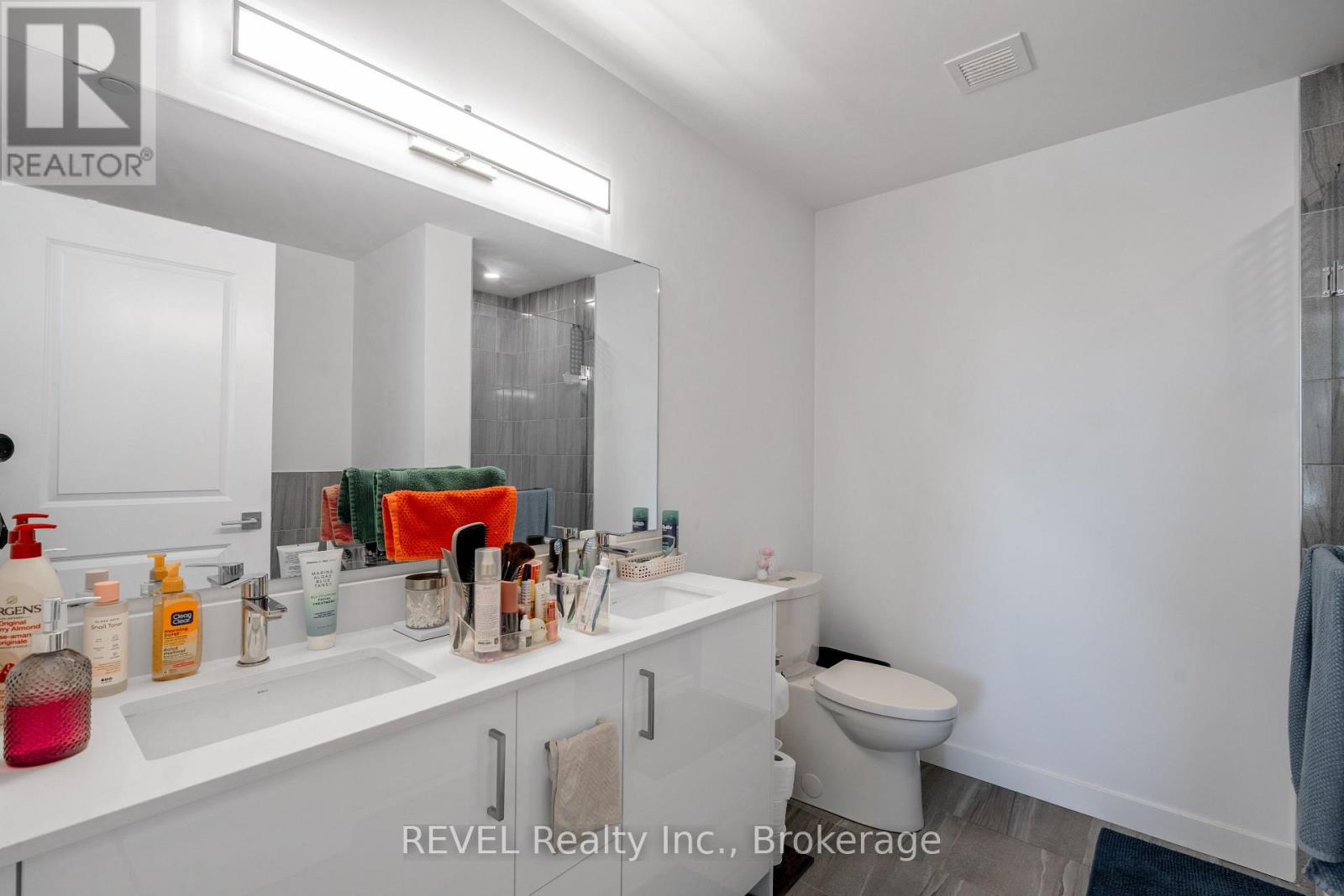 #216 7549A KALAR ROAD - 18