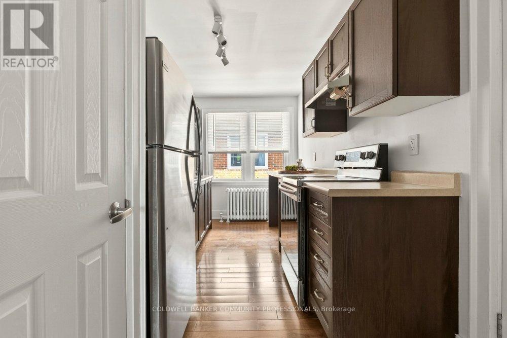 #7 21 MOUNTWOOD AVENUE - 23