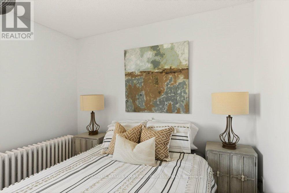 #7 21 MOUNTWOOD AVENUE - 31