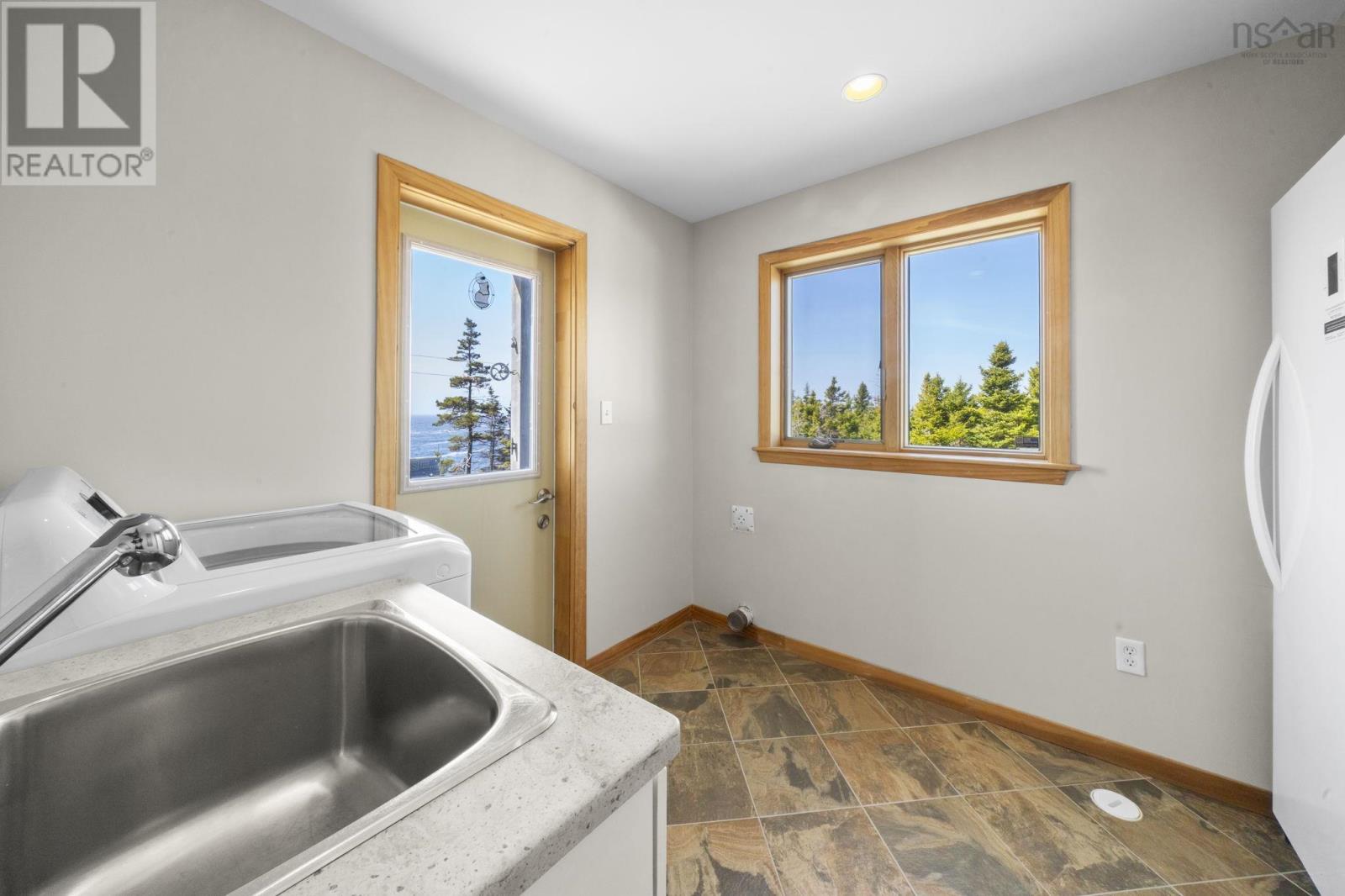 656 Bald Rock Road - 24